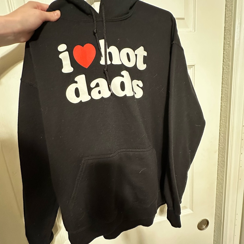 Spencer's Black I ❤️ Hot Dads Hoodie Sweatshirt